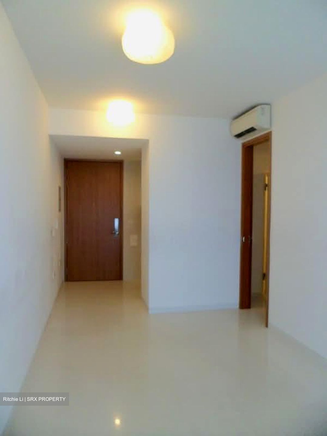 RV Suites (D10), Apartment #561626531